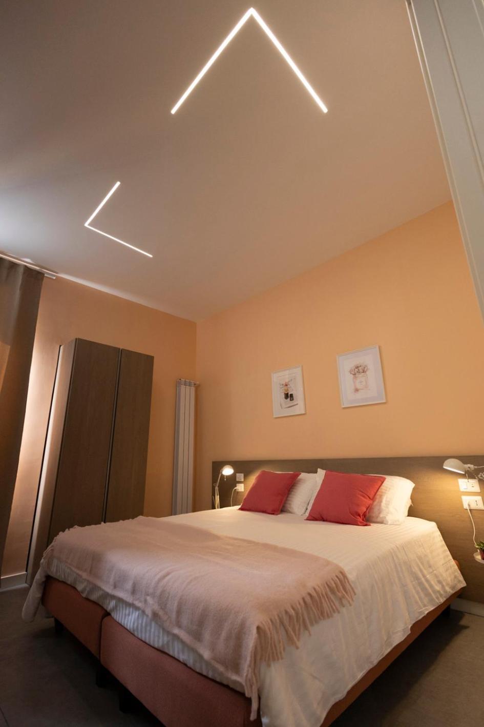 Sun&City Napels Kamer foto